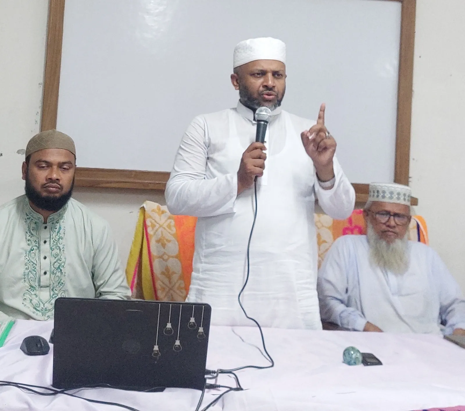 তজুমদ্দিন উপজেলা ইউনিয়ন প্রতিনিধিদের নিয়ে কর্মশালা অনুষ্ঠিত